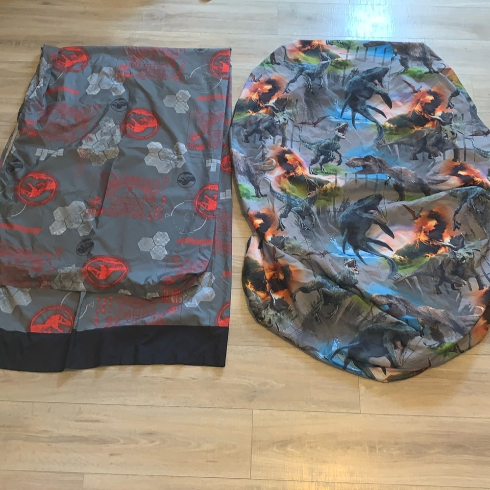 Jurassic World Twin Sheet Top Sheet & Bottom Sheet Set